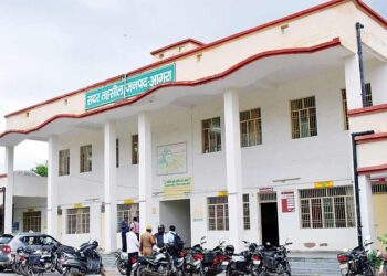 सदर तहसील की कारस्तानी, जमीन का बैनामा 1992 में और अमलदरामद 1990 में